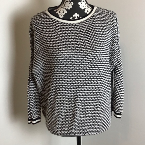 Trouve from Nordstrom Black & White Sweater Medium - Picture 1 of 8